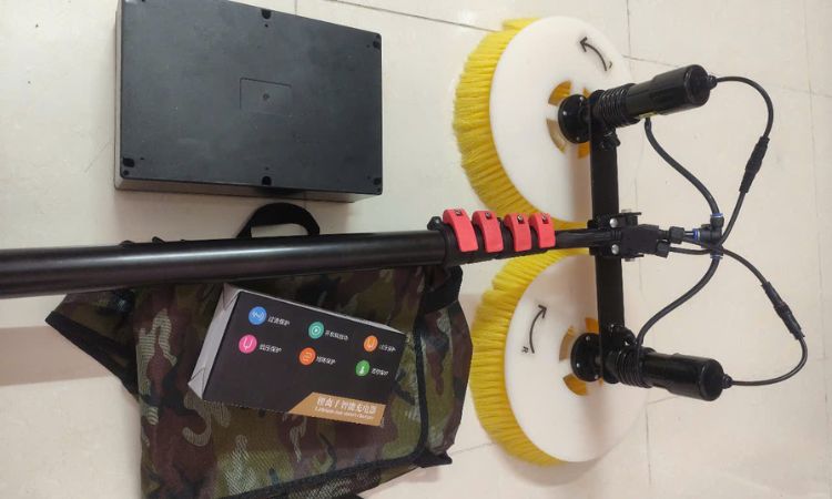 Chổi vệ sinh pin năng lượng mặt trời X42