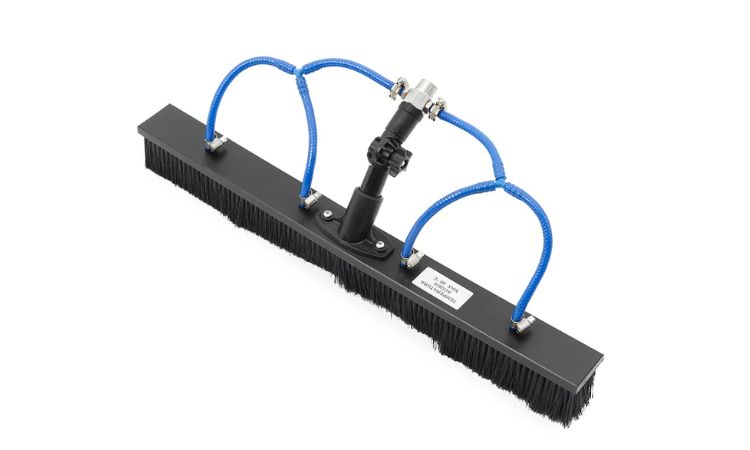 Chổi vệ sinh pin mặt trời 60cm lắp cố định, có phun nước