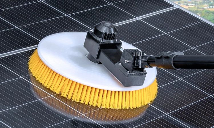 chổi vệ sinh tấm pin năng lượng mặt trời nhập khẩu