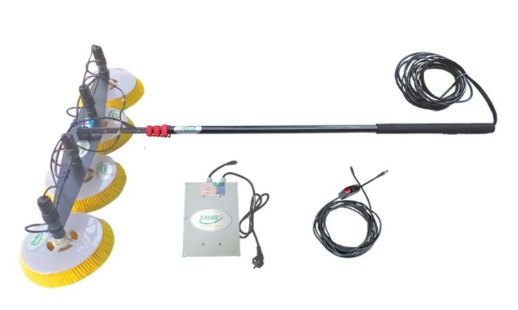 may rua pin nang luong mat troi (5) Máy vệ sinh tấm pin mặt trời 4 bàn chải sauber SFA